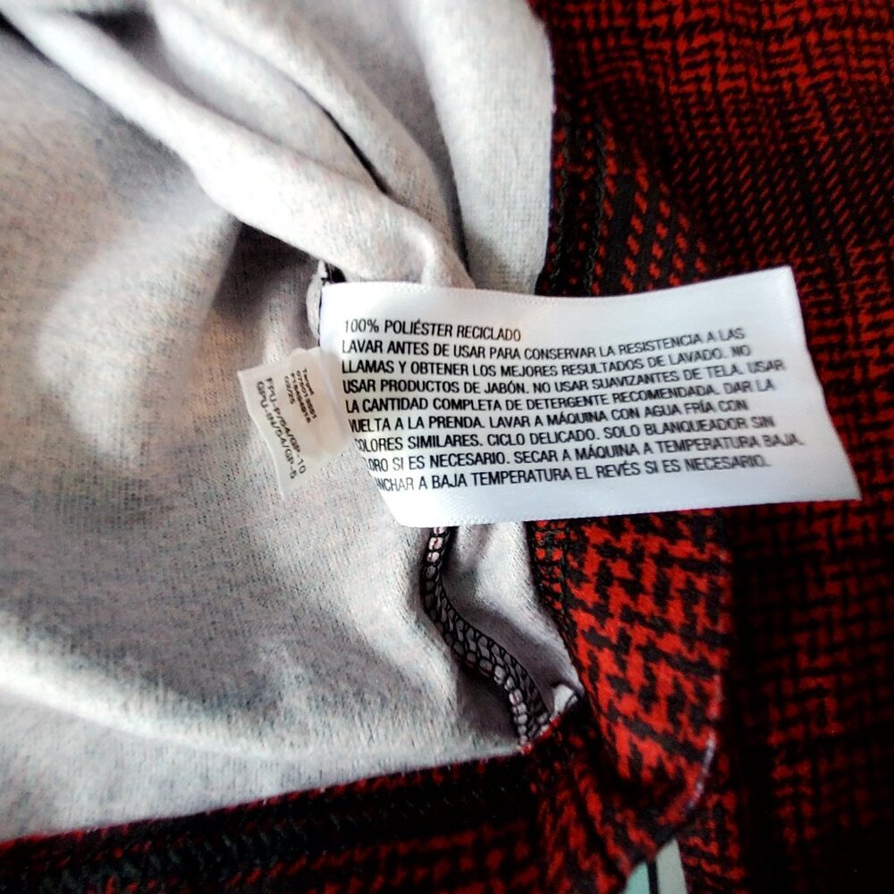 Cat & Jack Red Plaid Sleepwear Pants Size L 10/12 Recycled Polyester Youth - Picture 15 of 16